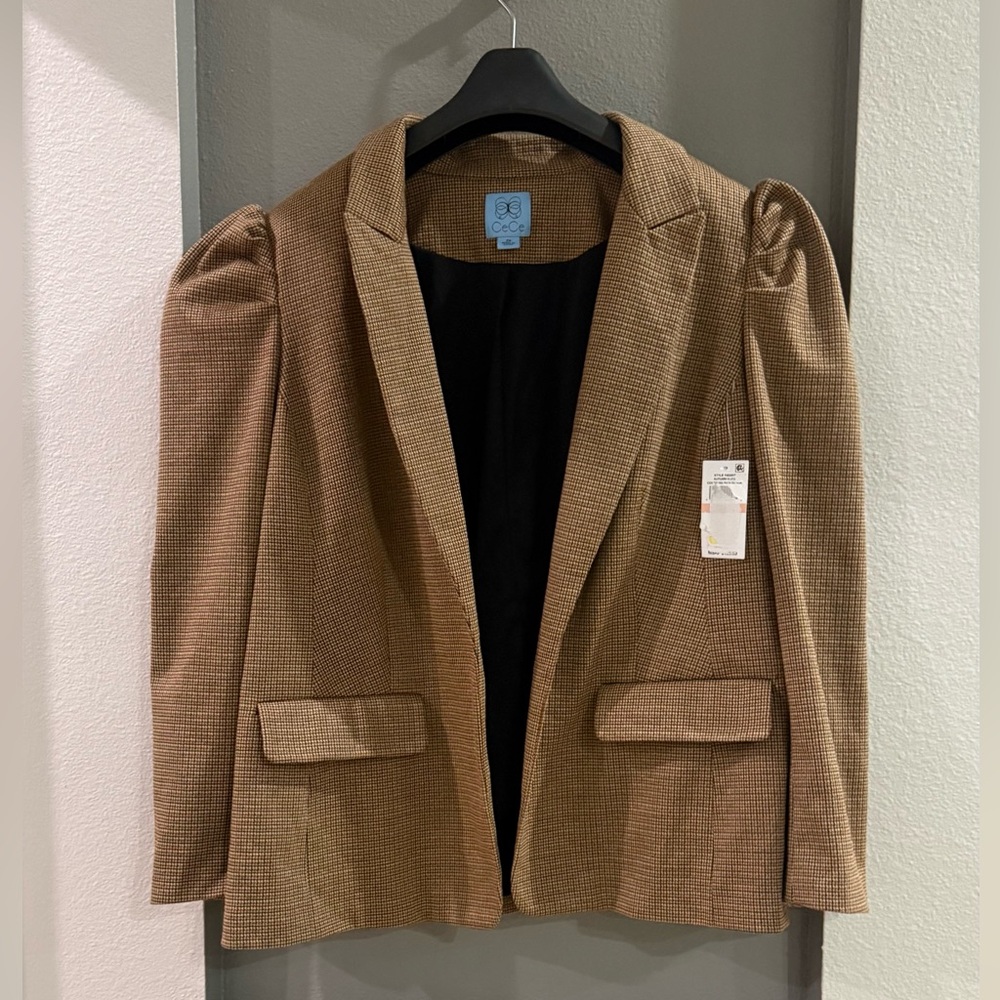 CeCe Open Front Puff Sleeve Blazer. - Picture 2 of 5